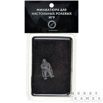 Миниатюра "Полурослик с кинжалом"